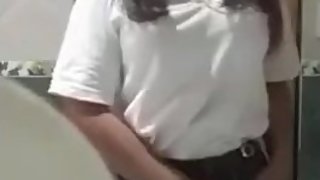 adolescente se toca para el novio