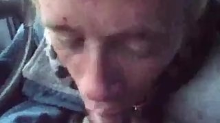 Dirty crackhead sucking cock for 1dollar outside