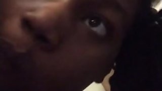 Ebony thot acting like she donТt know how to eat Dick !!!