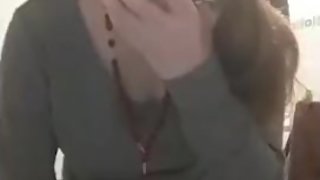 chica periscope bano