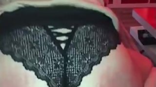 Jeune coquine de 19 ans en couple