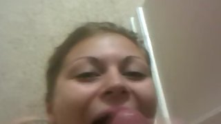 18 Teen Slut Next Door Invites Me Over To Suck Me Off