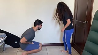 Amanda's first time ballbusting! (Preview)